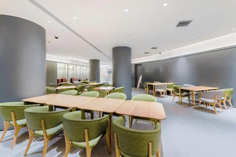 Shanghai Peoples SquareJI Hotel