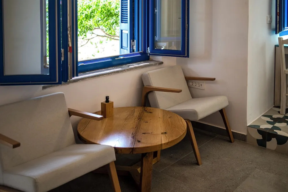 Zen Blue Mills - luxury villa in Kea
