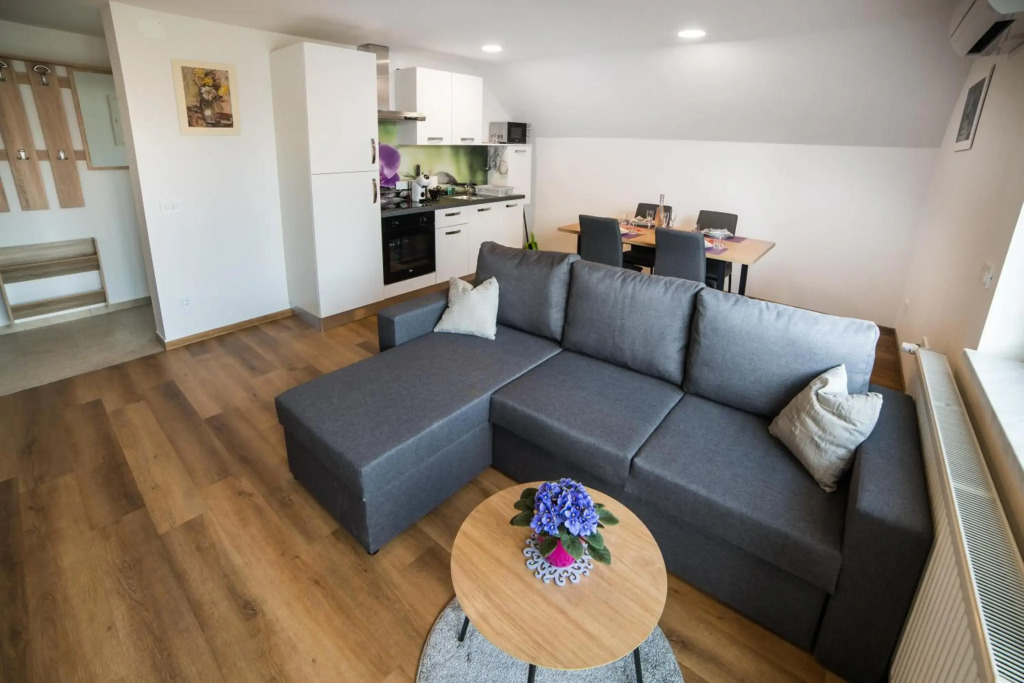 Apartma Lida 2