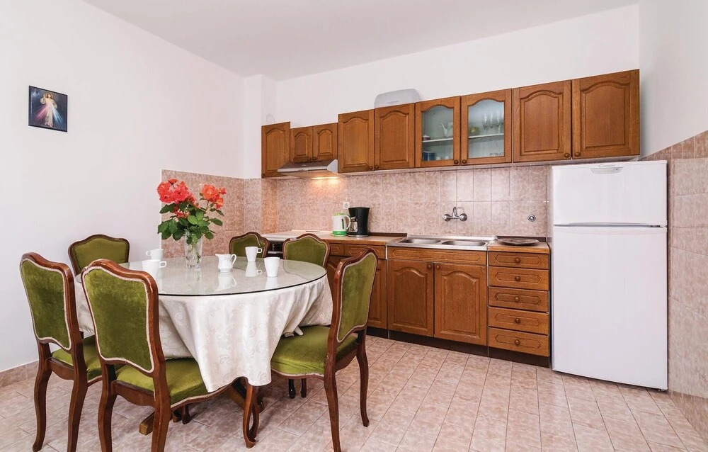 Amazing Apartment in Turanj With 3 Bedrooms