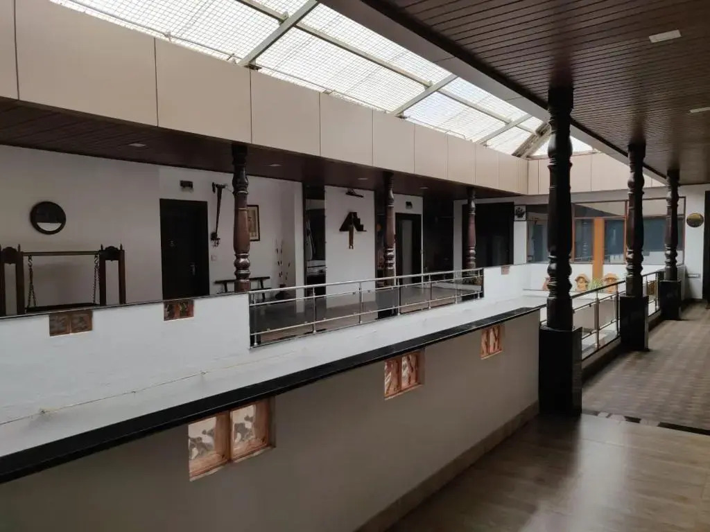 Mudra midtown rooms and suites