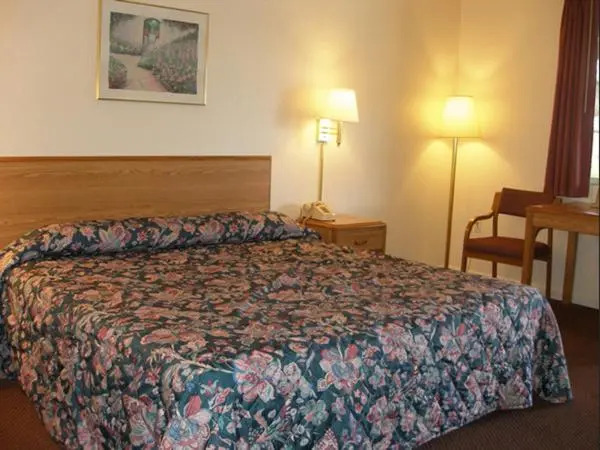 Castillo Inn