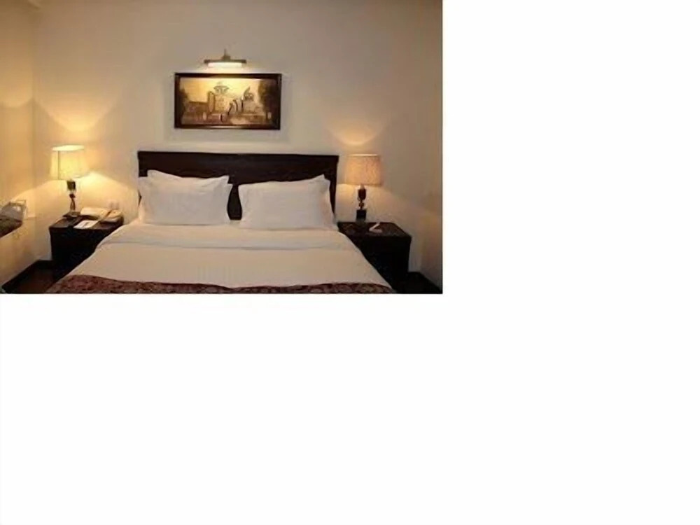 Tulip Guest House F-6