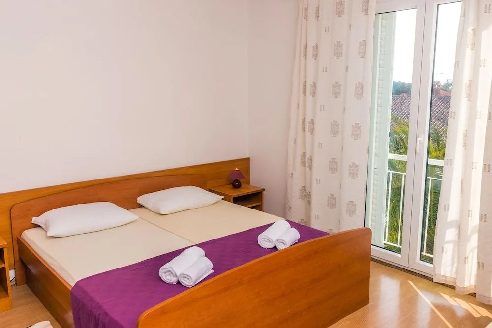 Pool Apartments Galeb