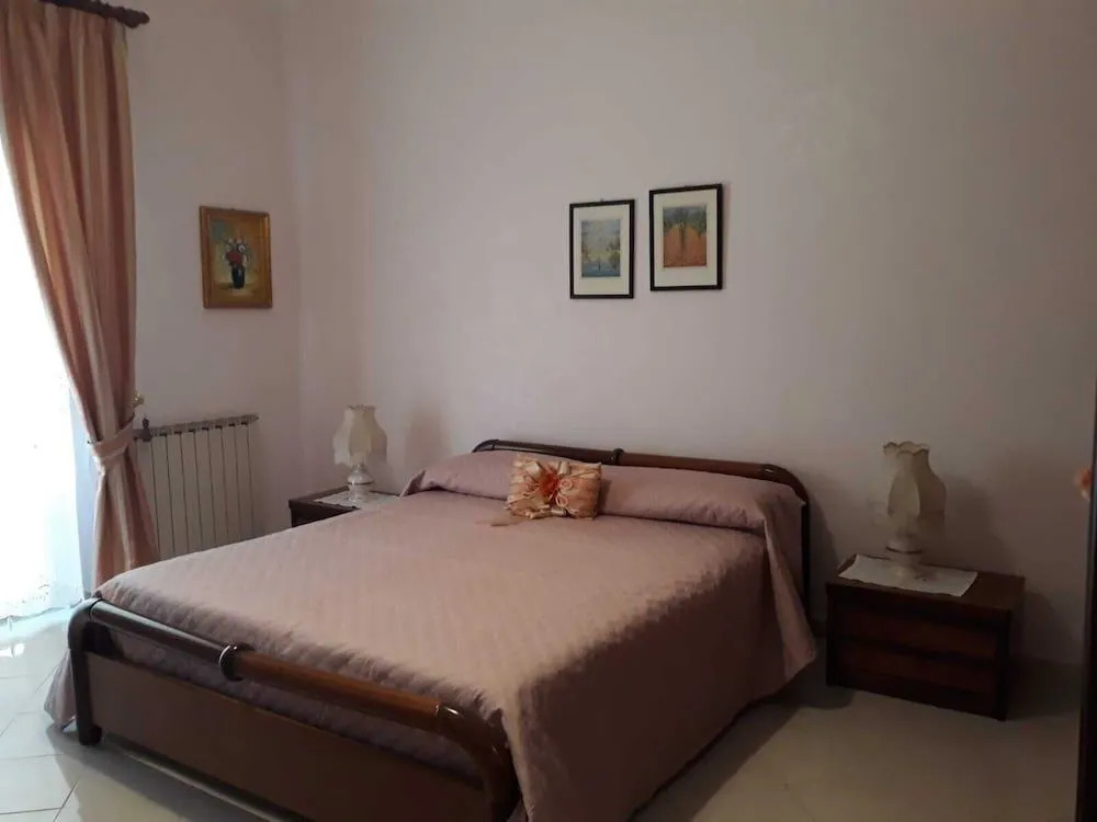 Locazione Tur. Gambino Mariana Nicoletta