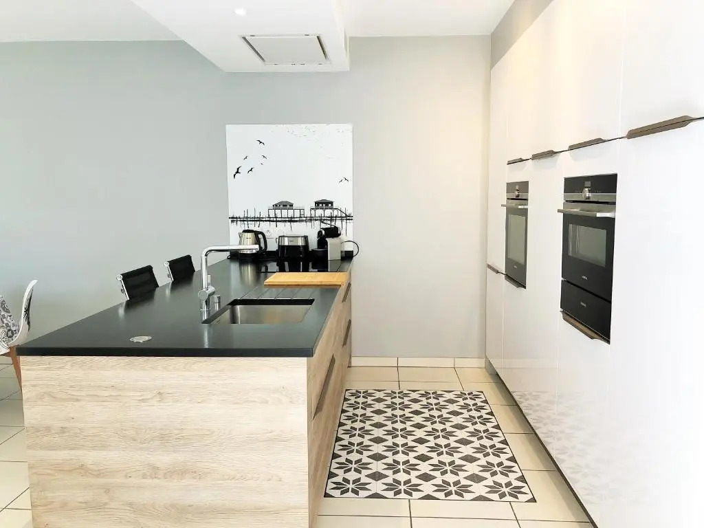 Maison Mitoyenne Moderne Quartier Aiguillon Residence 7