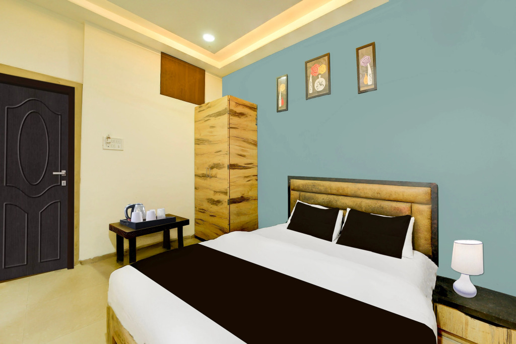 Super Collection O ISKCON Radha Govind Formerly Hotel Shivom