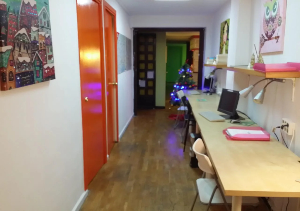 San Marius Muntaner  Hostel