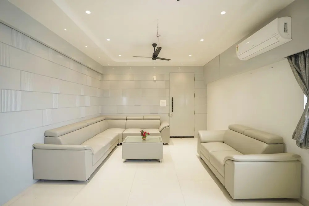 Aurelia Apartment By Red Olive 4bhk 30min Hitech