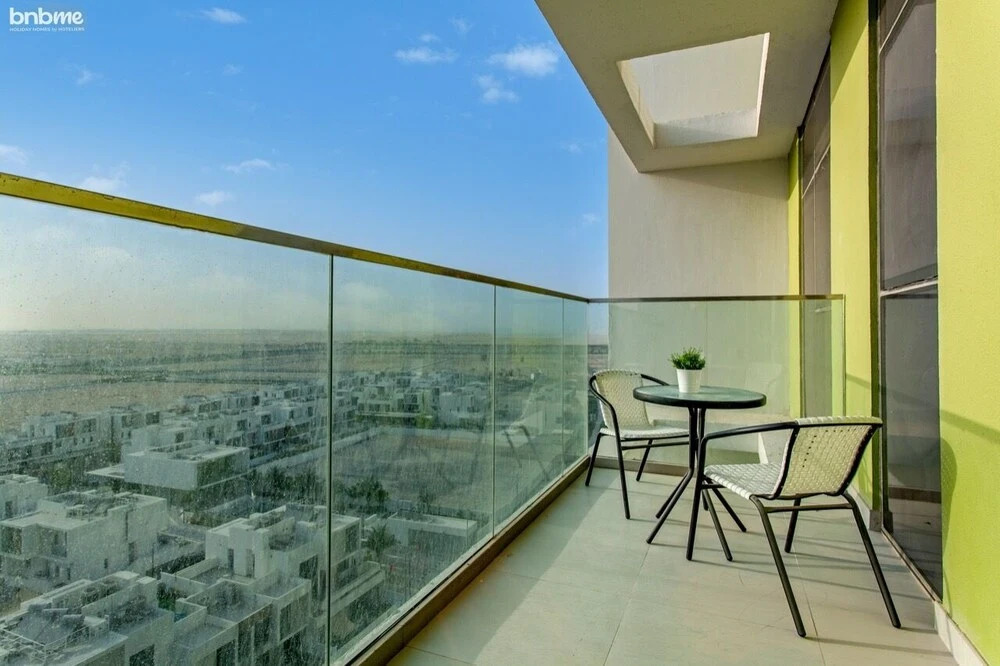 Lux 2 BR Apt Expo Dubai South by Bnbme Homes
