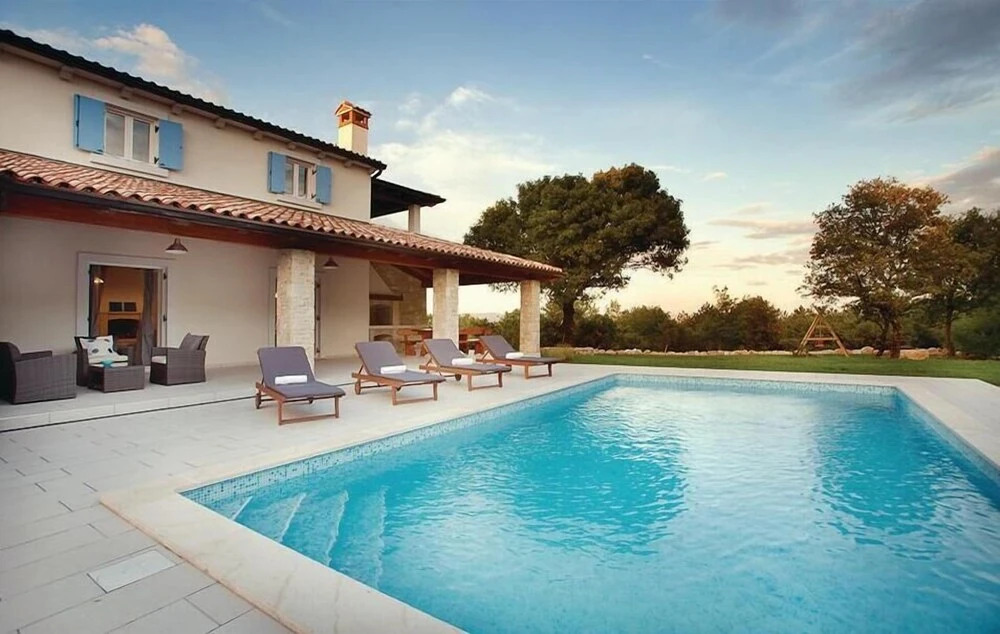 Stunning Home in Labin With Wifi and 4 Bedrooms