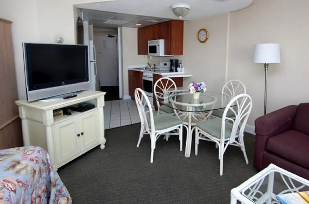 St. Clement's Suites