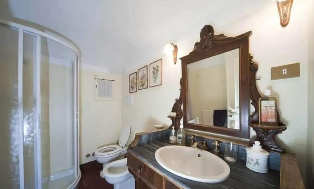 tenuta la violina