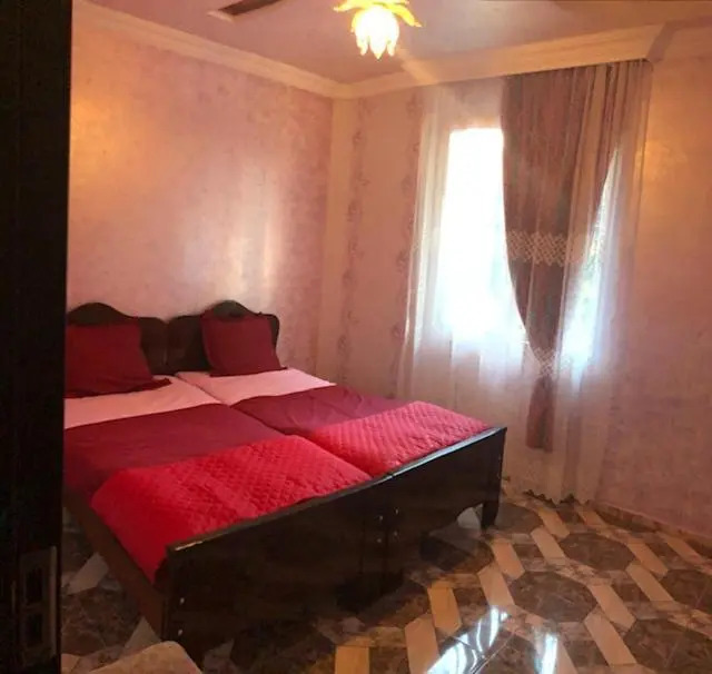 Mzeos House