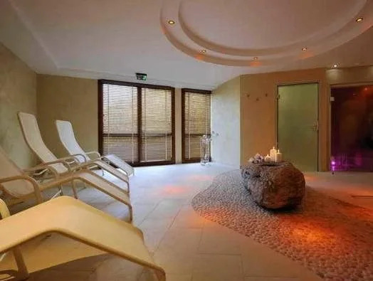 LE CLOS DES SOURCES Hôtel & Spa