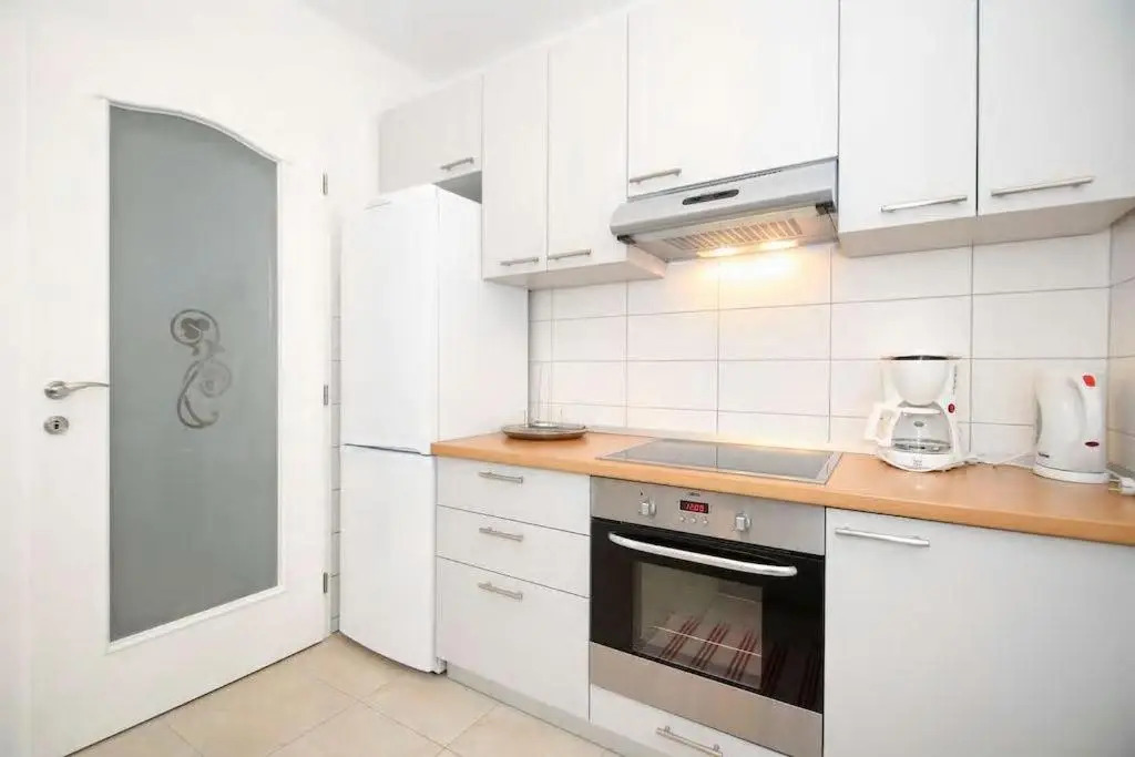 Mimice Bay Apartments