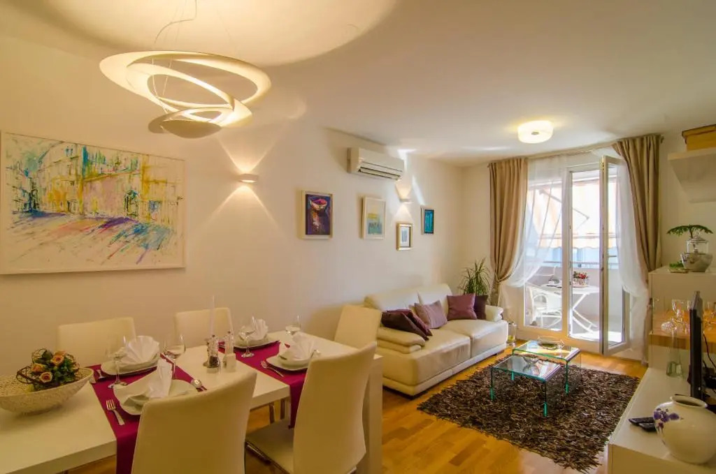 Harmony Apartment
