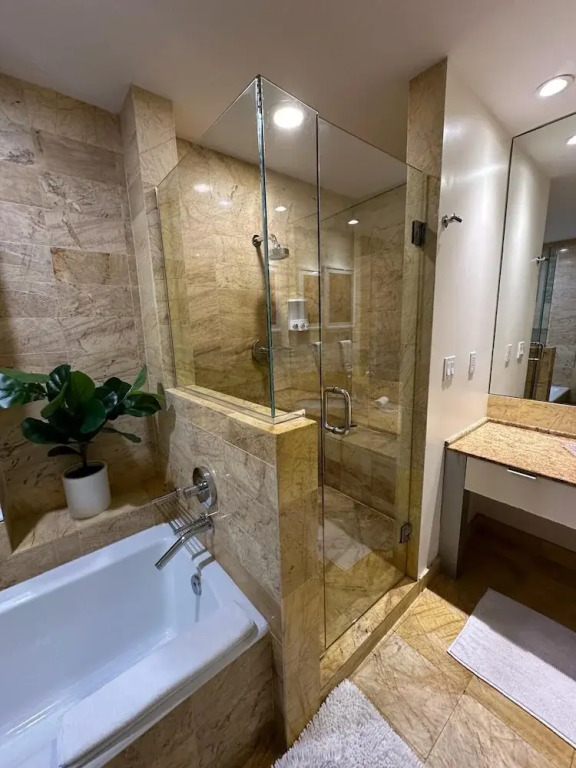 Brickell Floor 31 Sea View-Free Parking by Palermo Home