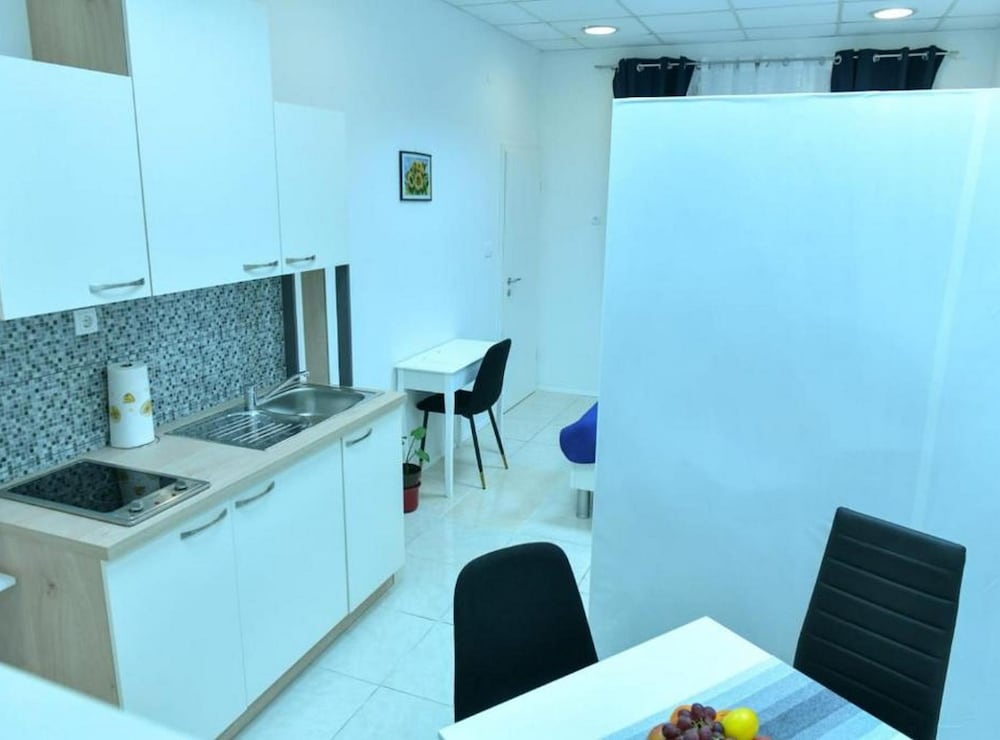 Charming Sinj Town Studio Apartments