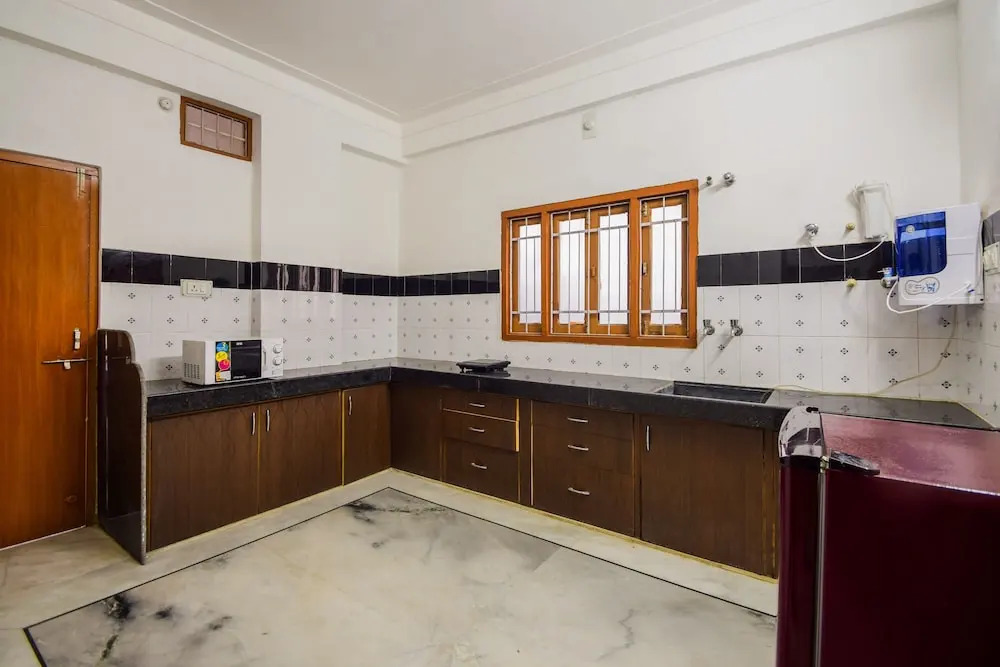 OYO Home 12240 3BHK Mangal Apartment Hiran Magri
