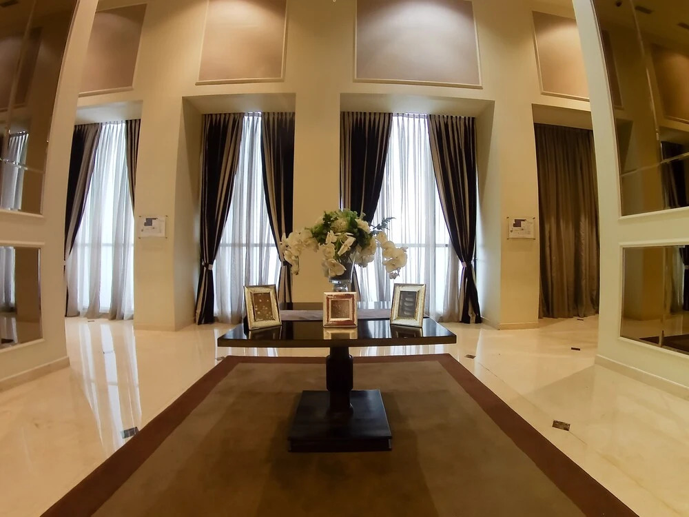 Apatel St Moritz Presidential Lt39