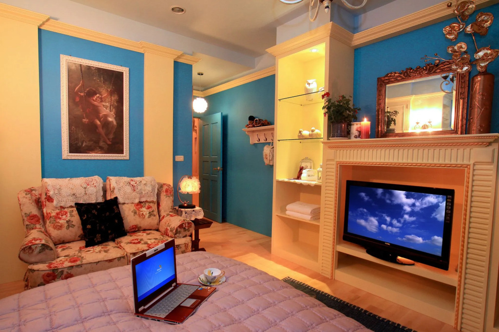 Happiness Vacation House