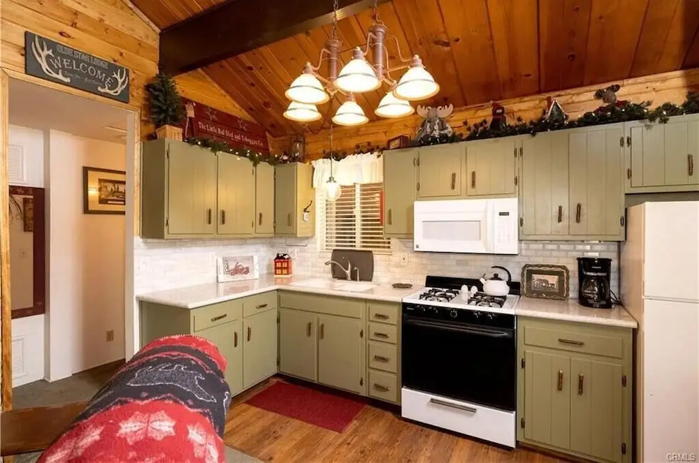 Cozy Red Cabin