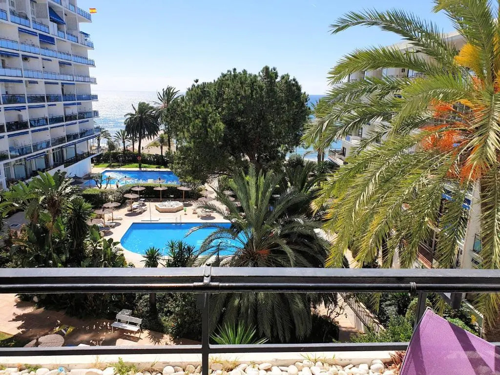 Spacious And Refurbished Apartment with Sea Views in Skol Marbella 439