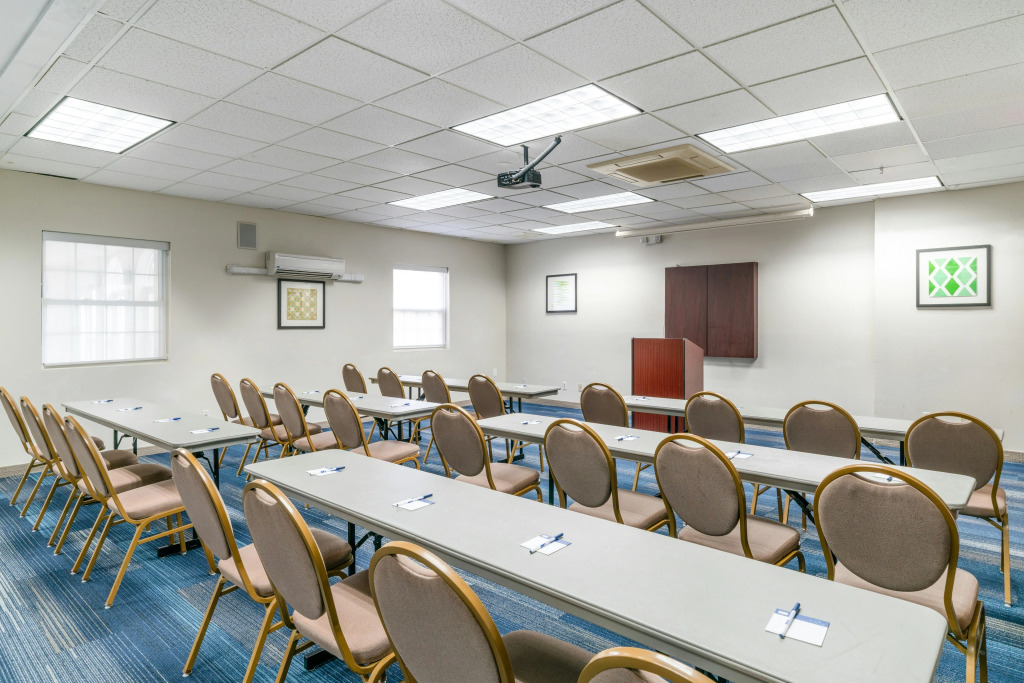 Holiday Inn Express Prince Frederick by IHG