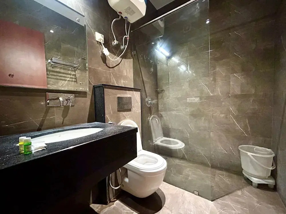 Z Suites Hotel Mahipalpur IGI Airport