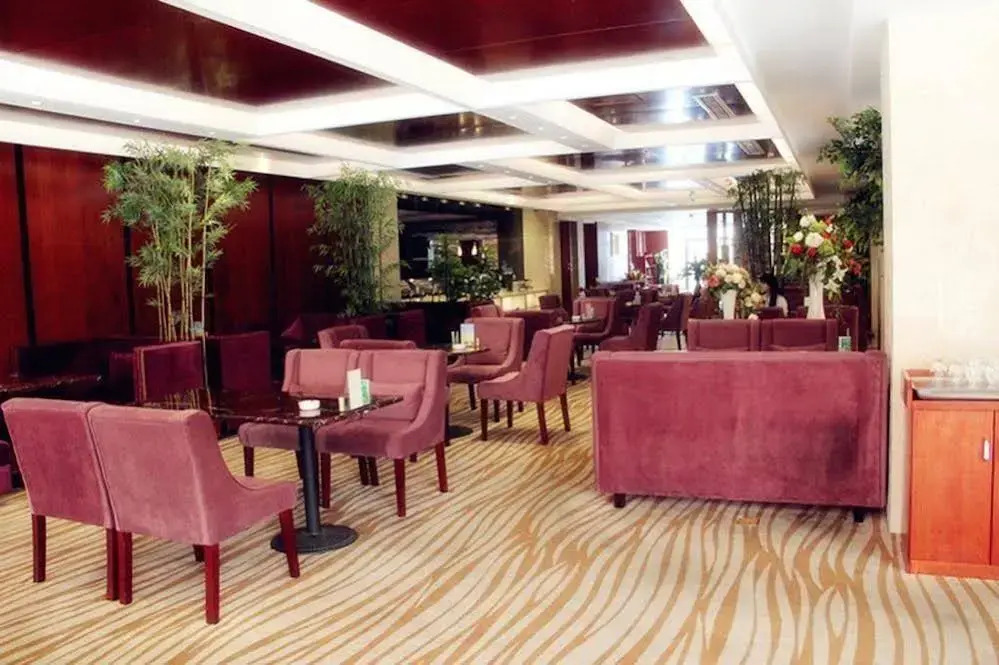 Huagang Hotel