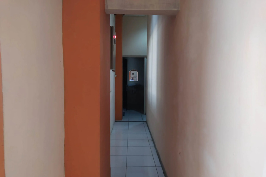 RedDoorz near Majapahit Semarang 2