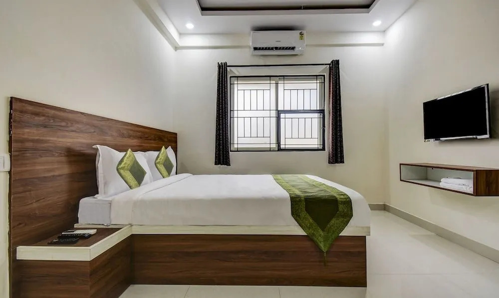 Treebo Trip Hotel New Golden Key