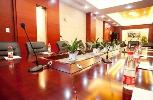 Wuhan Newport International Hotel