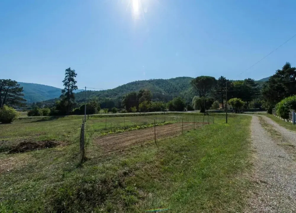 Ritzy Villa on a Wine Estate in Arezzo with Pool