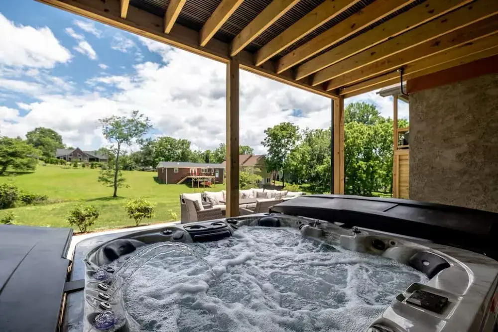 Downtown Brevard Retreat &Cyclists Dream