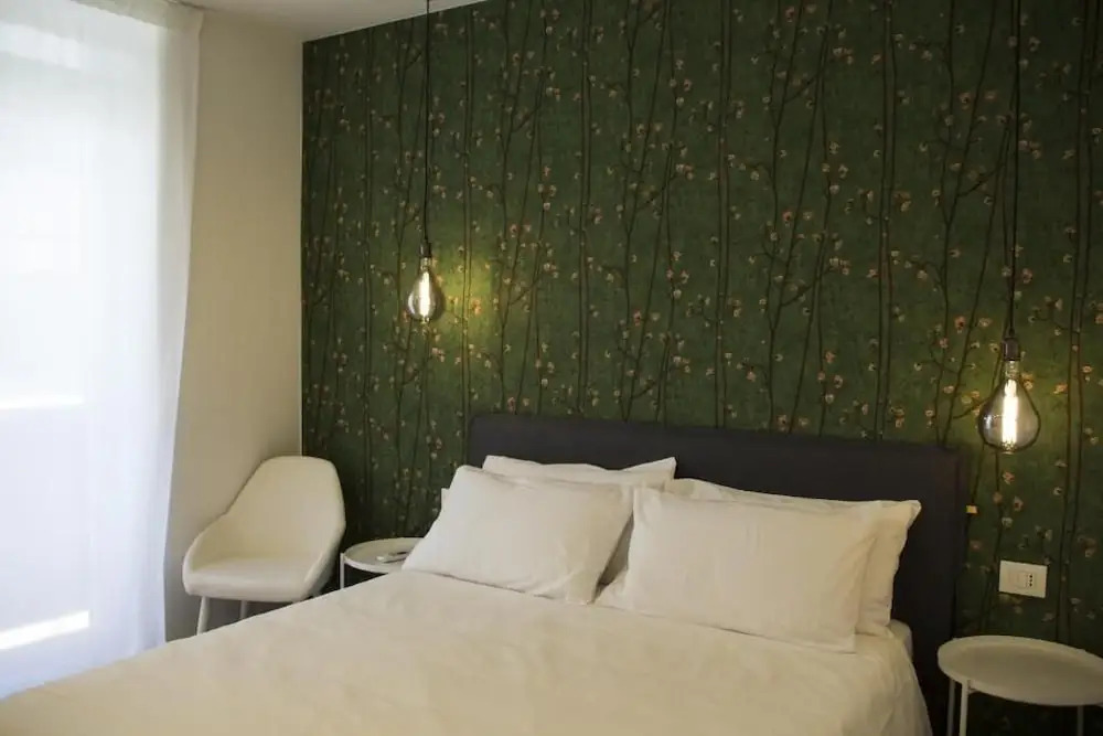 Bloom Apartments
