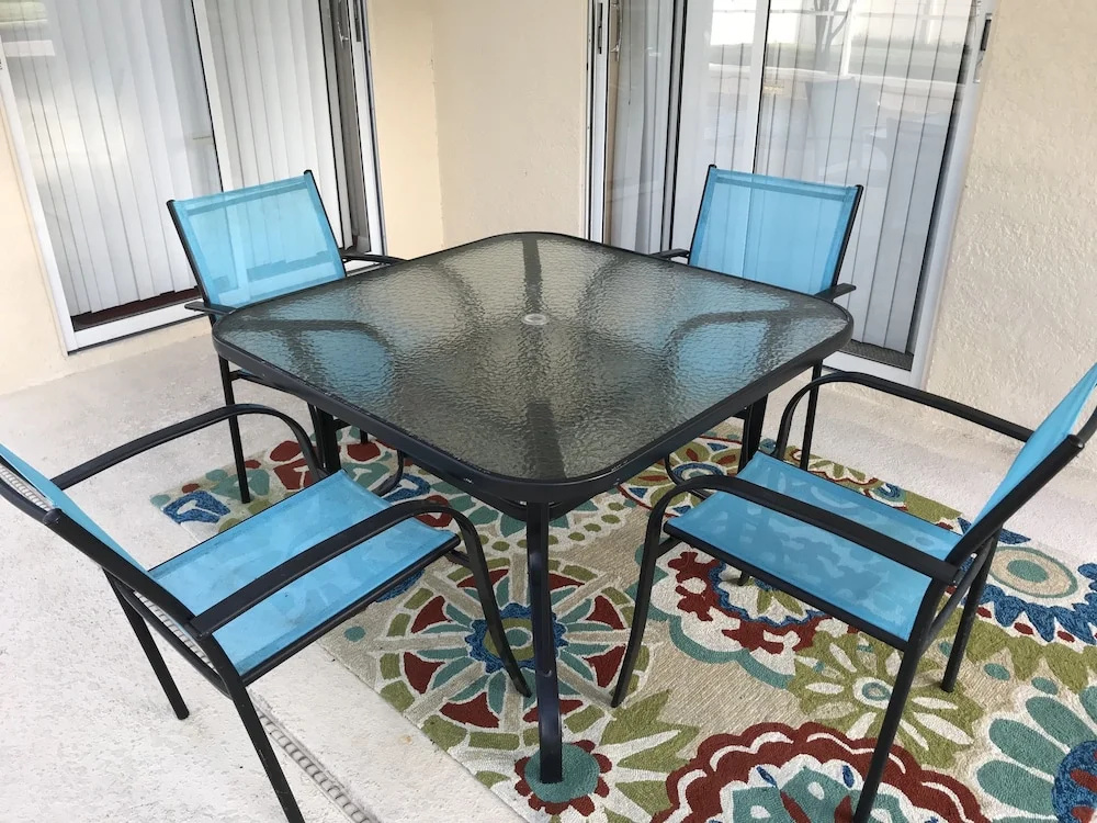 4BR 3BA Home in Rolling Hiils by CV-7901
