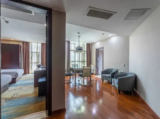 Zhongpu Hotel