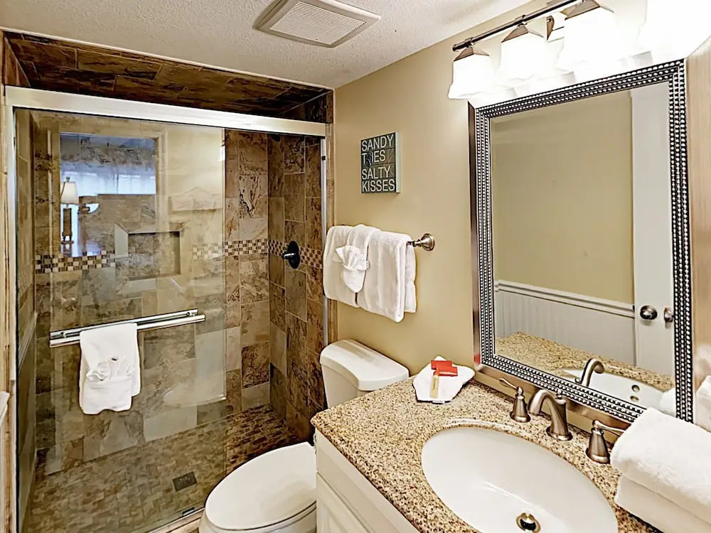 Beachfront With Indoor/outdoor Pool 2 Bedroom Condo