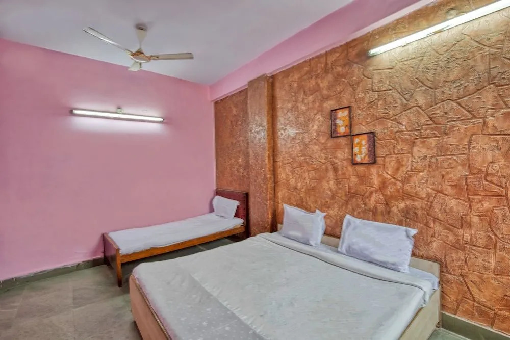 SPOT ON 28812 Hotel Sanjay