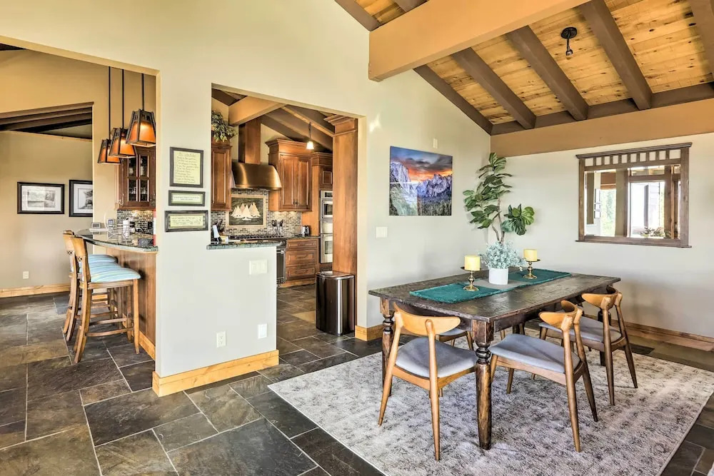 Incline Village Home w/ Hot Tub + Lake Views!