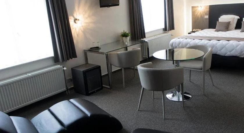 Hotel Adoma