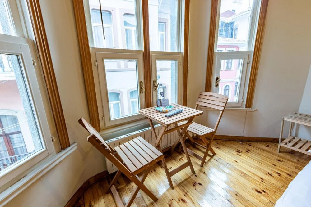 Cozy Flat Near Trendy Attractions in Balatfatih--
