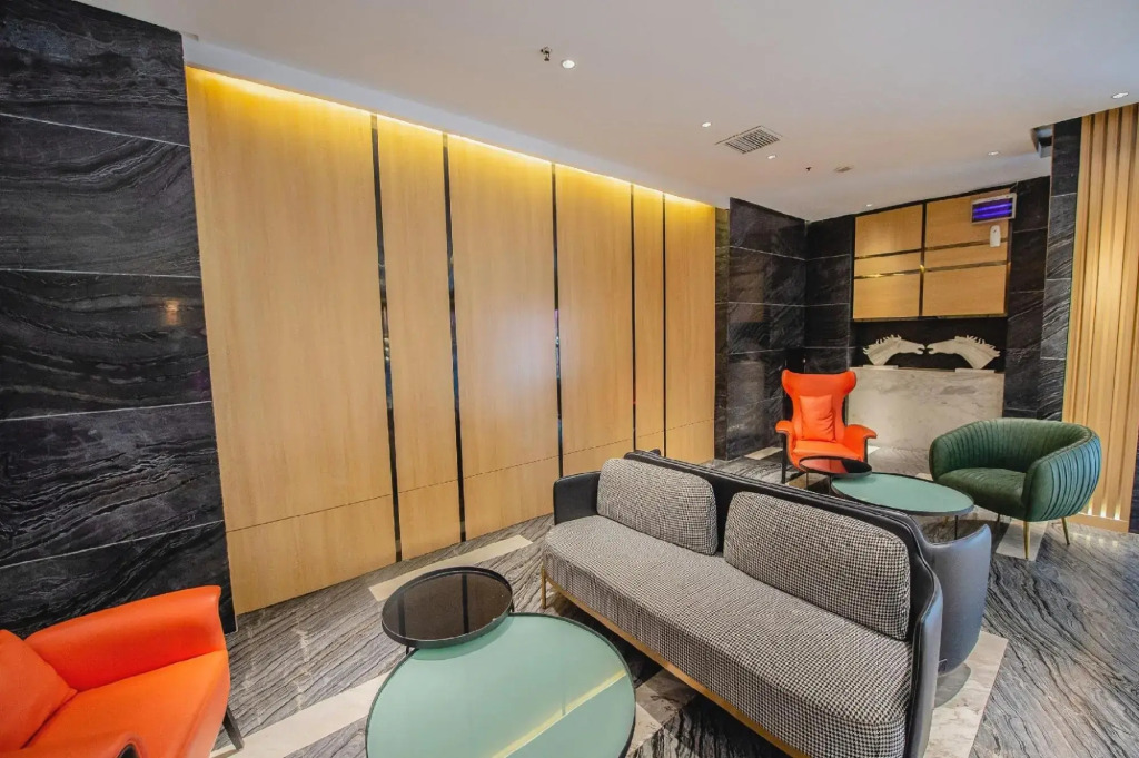 Three-room boutique hotel (Shaodong Fun Global City People's Hospital)