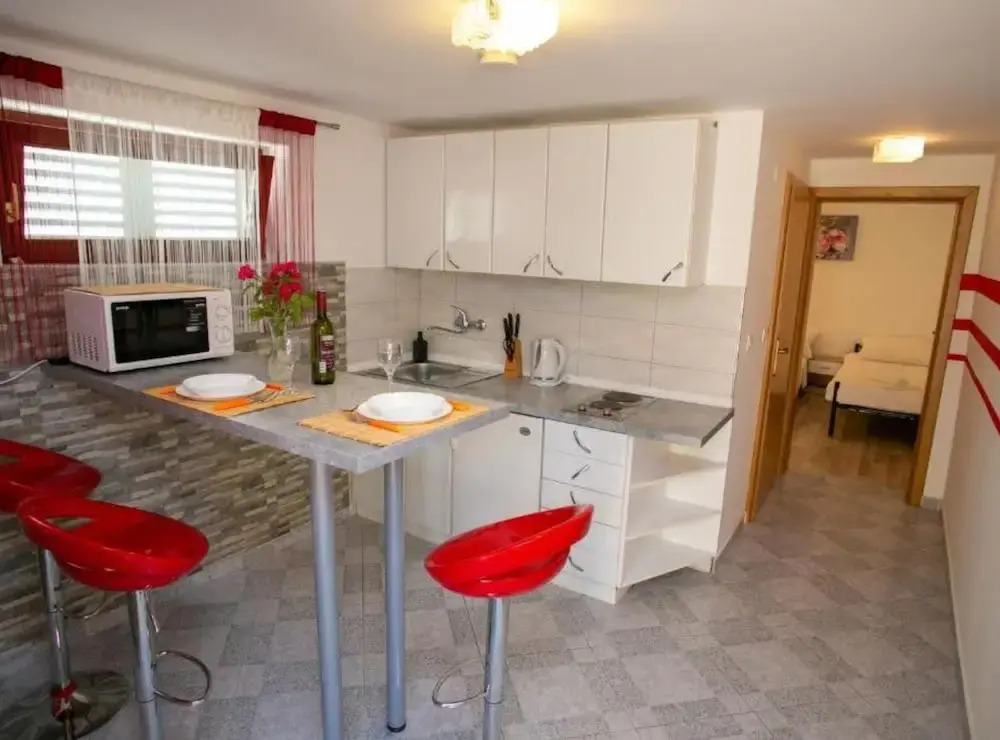 Apartments Sun Dance 2 with heated Pool
