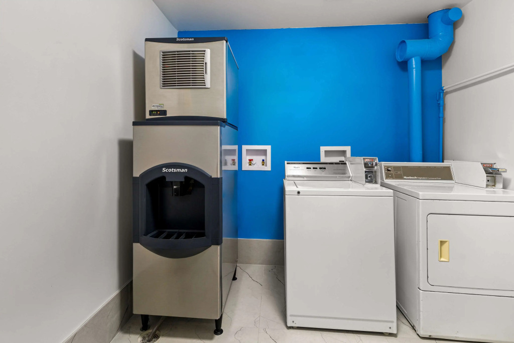 SureStay Plus by Best Western Brooks