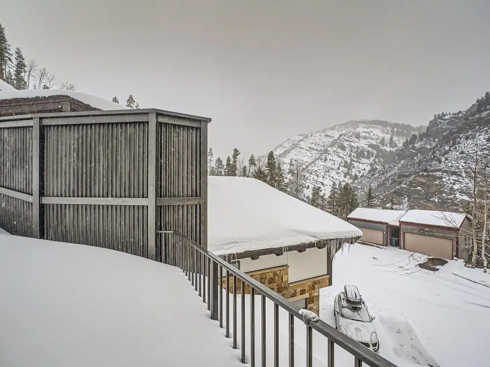 3018 Basingdale Blvd 4 Bedroom Home by RedAwning, Vail