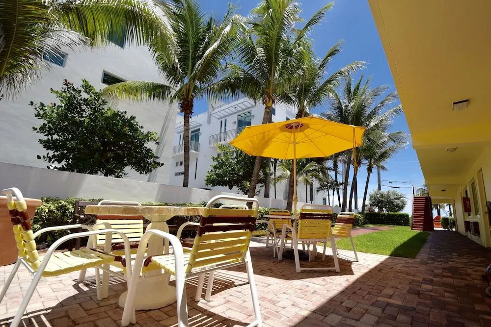 Surf Side Resort