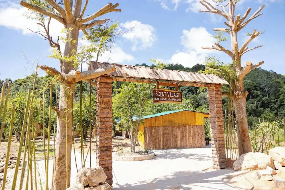 Scent Chalet D - Village